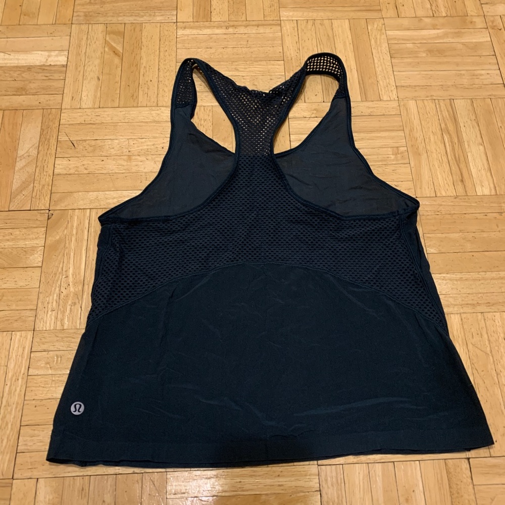 Lululemon workout tank top